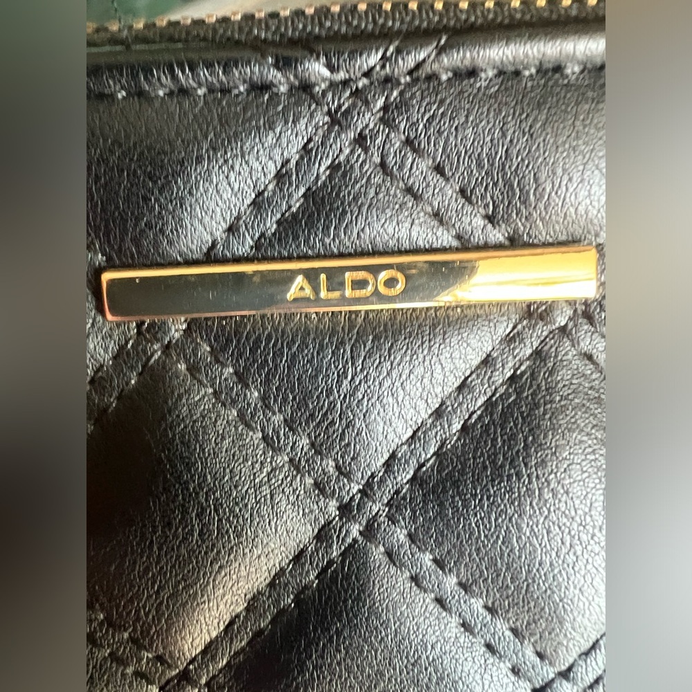 Crossbody bag